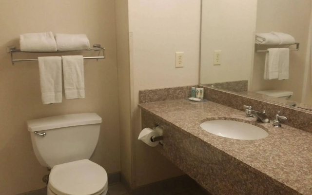 Quality Inn & Suites Schoharie near Howe Caverns