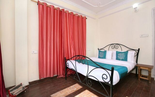 OYO Home 9897 Elegant 3BHK