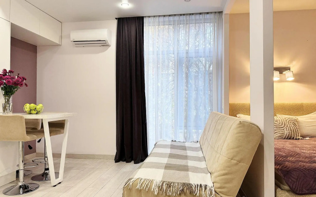 NaSutkiVSochi Champagne Apartments