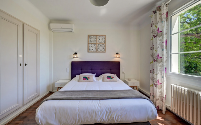 Logis Hotel Le Blason de Provence