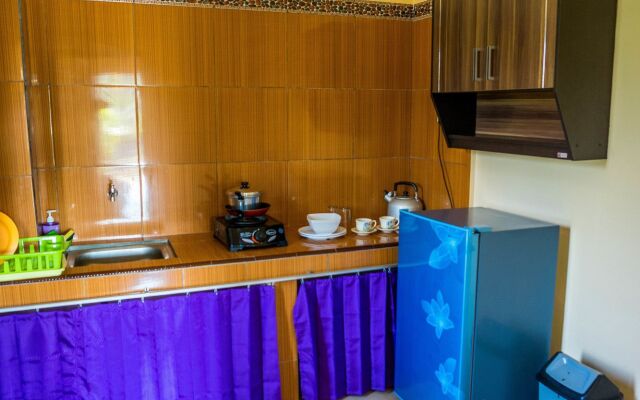 Summer Guesthouse