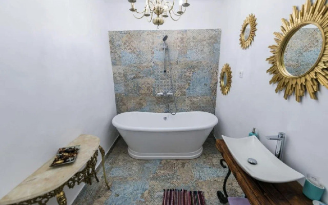 CRAMA APOGEUM - Adult only