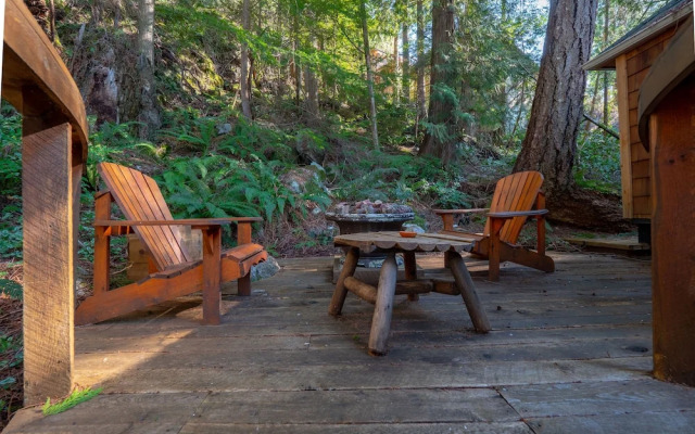 The Tree House Cottage