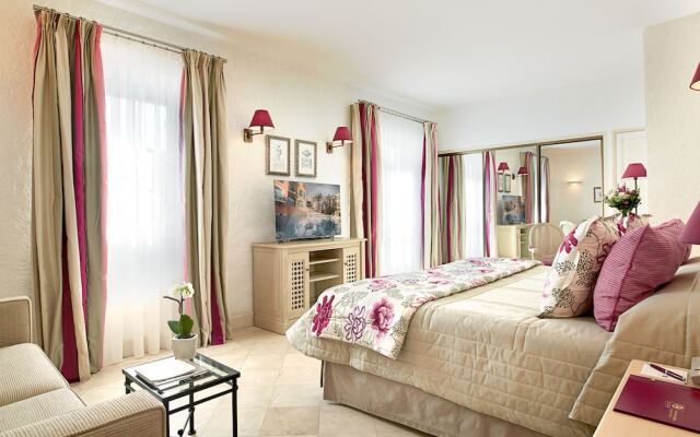 Hotel Byblos Saint-Tropez