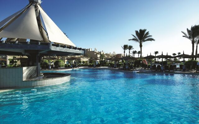 Coral Sea Water World Resort - All inclusive