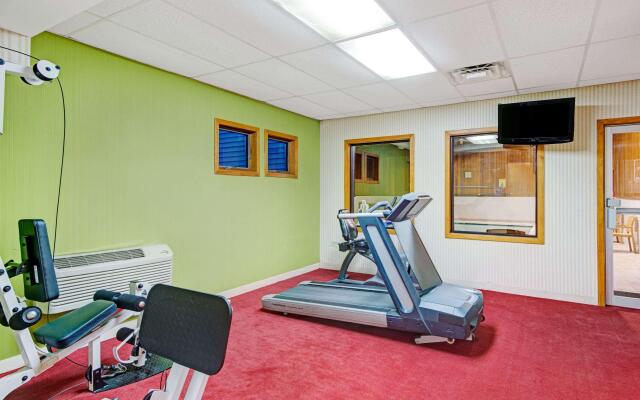 Days Hotel & Conference Center by Wyndham Methuen MA