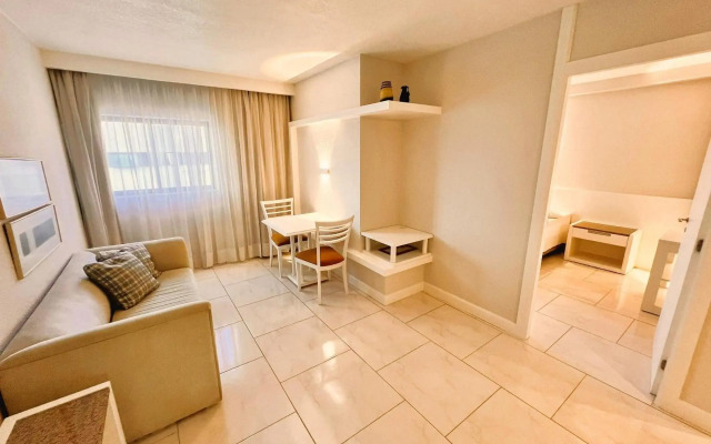 Slaviero Suites Curitiba Soho