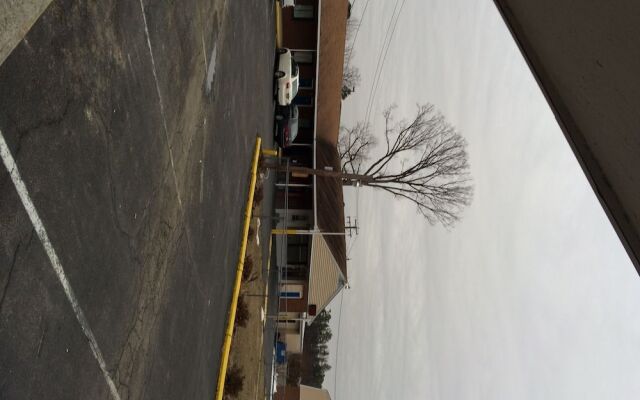 Budget Inn
