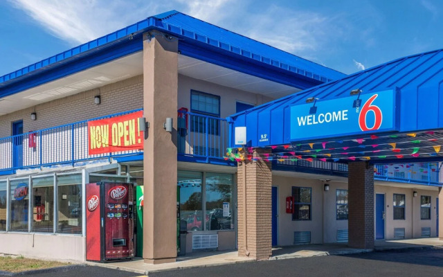 Happy Stay Inn Madisonville I-69 By OYO