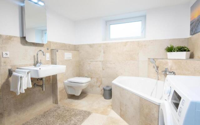 Gorch-Fock-Ring 19, Meerzeit II