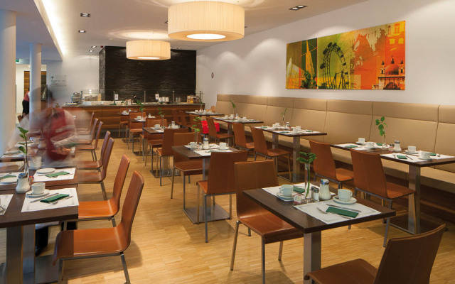 Four Points Flex by Sheraton Vienna Hauptbahnhof Hotel