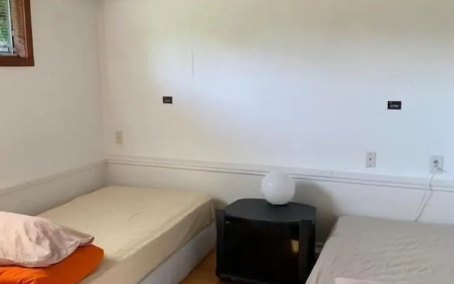 Vancouver Backpacker House