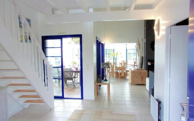 Beautiful Duplex House With Terrace and garden