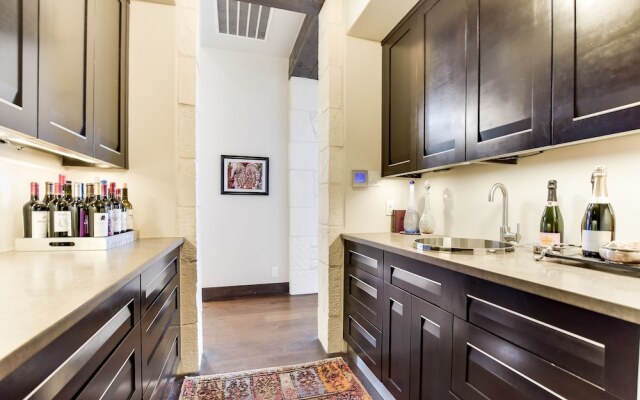 The Arrive Sapphire - 6 Br Home