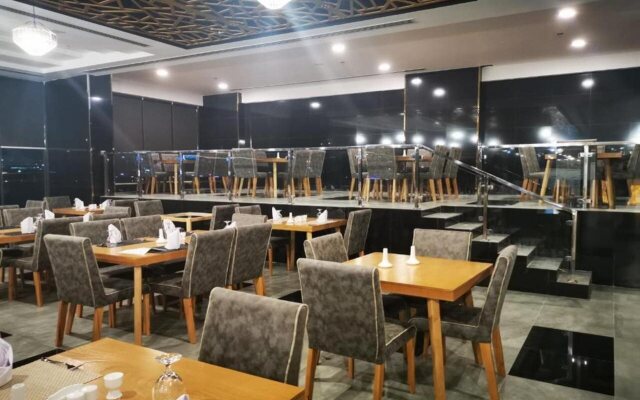 Parkside Plaza Hotel - Muscat