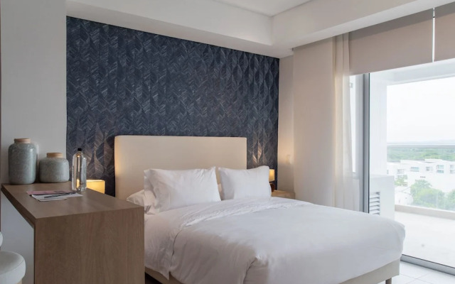 w Spectacular Loft With Balcony in Crespo