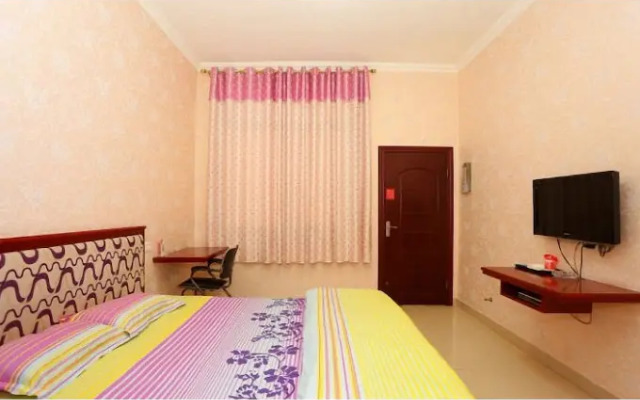 Guanghan Sunshine Hostel