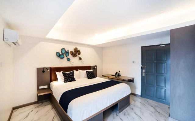 Atrium Boutique Hotel