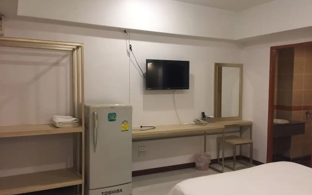 Tamarind Residences Serviced Apartment