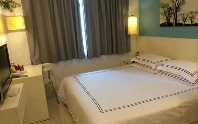 Parkgeun Hotel (Shenzhen Dongmen Pedestrian Street)