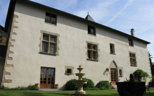 Manoir XV Domaine de Peyrafort