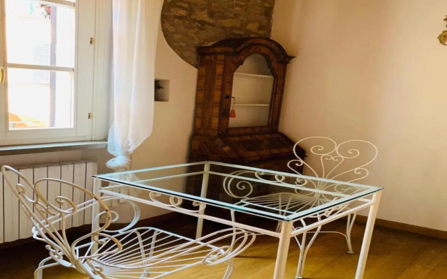 whouse suite GOLD TOWERS