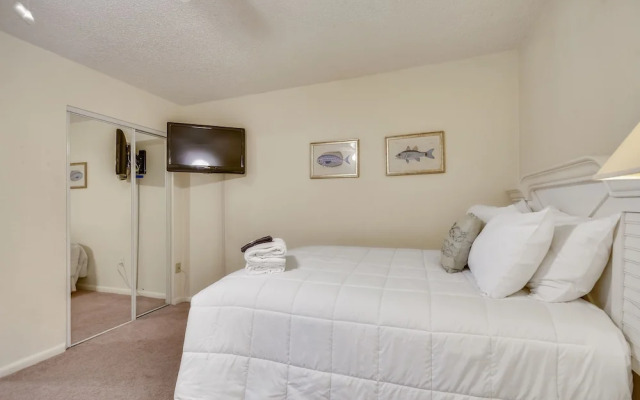 Dolphin Point 303c 2 Bedroom Condo by RedAwning