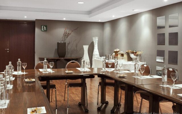 Aparthotel Mariano Cubi Barcelona