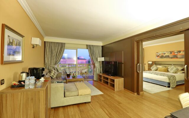 Savoy Le Grand Hotel