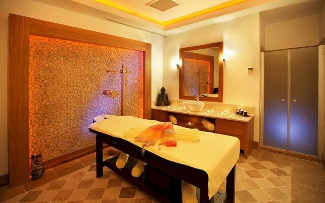 Grand Pearl Beach Resort And Spa