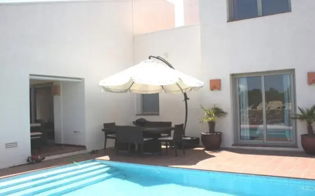 Villa Cuarzo