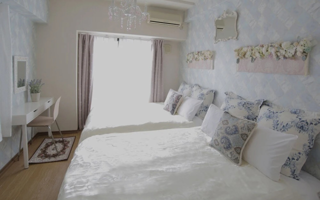 Grand Court Namba 601 – Guest Rooms – Osaka