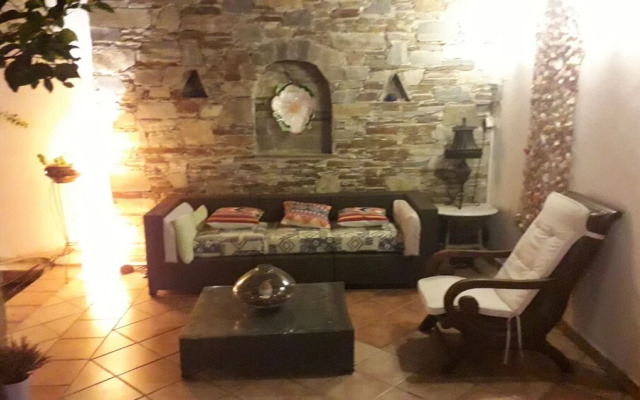 Amomos Villa with Swimming Pool