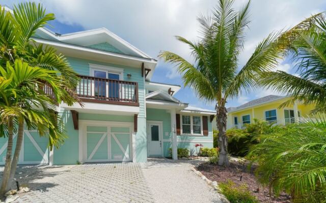 Azure Tides Apartment 3