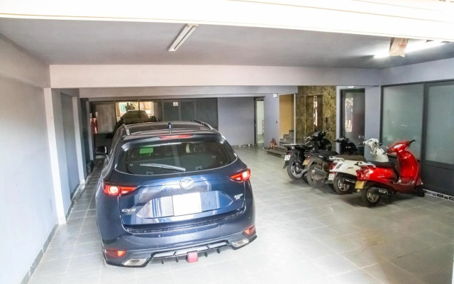 La Mia Lakeview Hotel