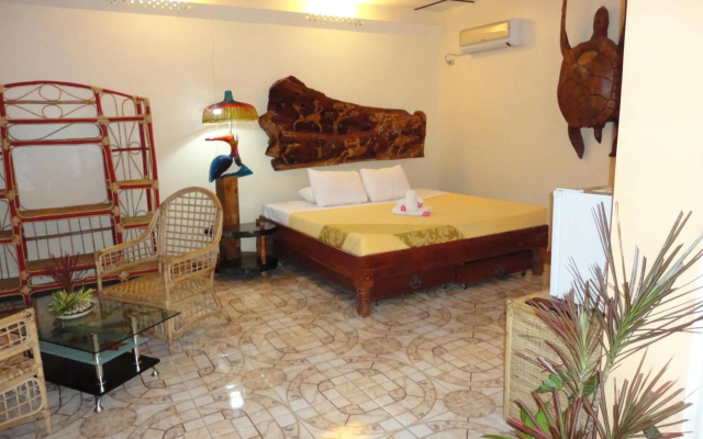 Deep Forest Garden Hotel