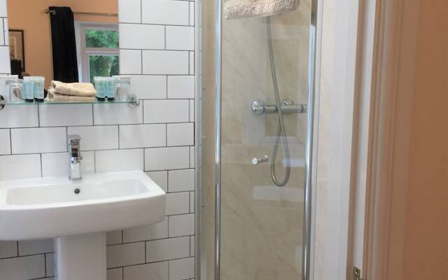 Dartfordleigh B&B
