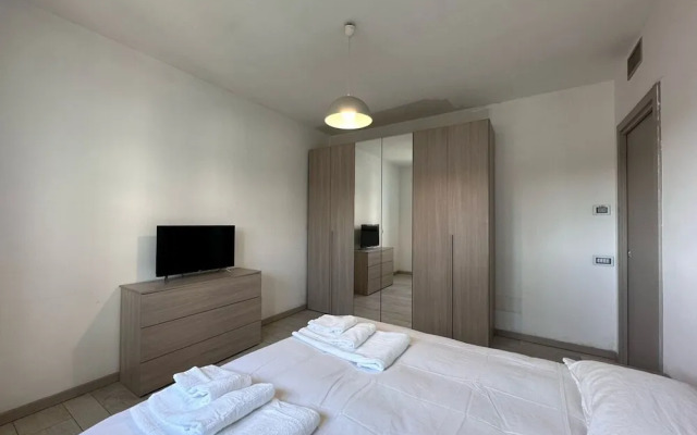 Bilocale Moderno e Confortevole con Terrazzo