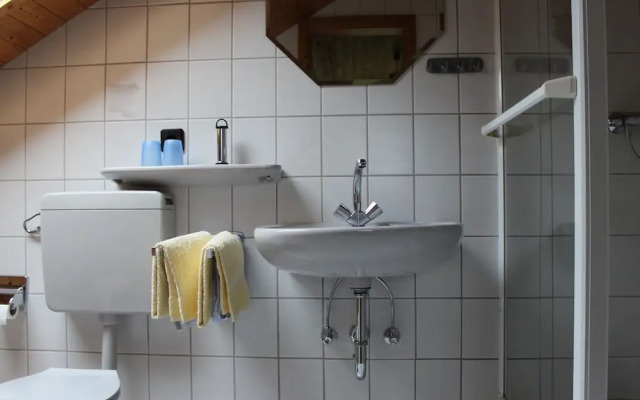 Idyllic Apartment with Balcony, Garden, Bbq, Fireplace