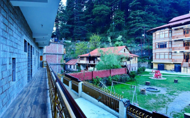 OYO 36255 Himalayan Regency