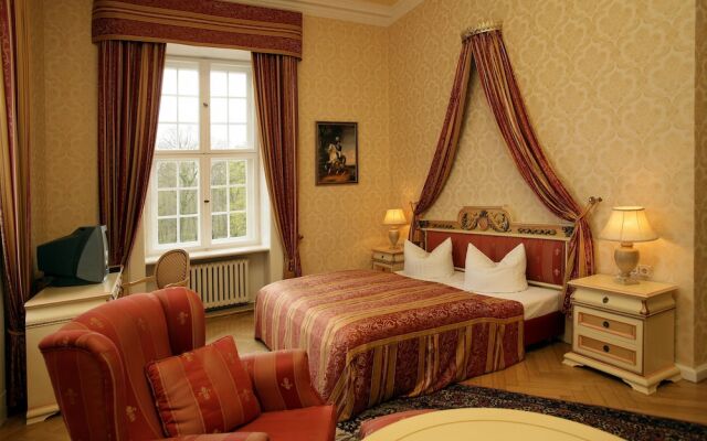 Schloss Groß Plasten