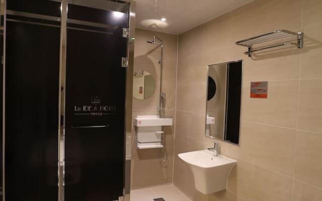 Pohang Jukdo Market Idea Hotel