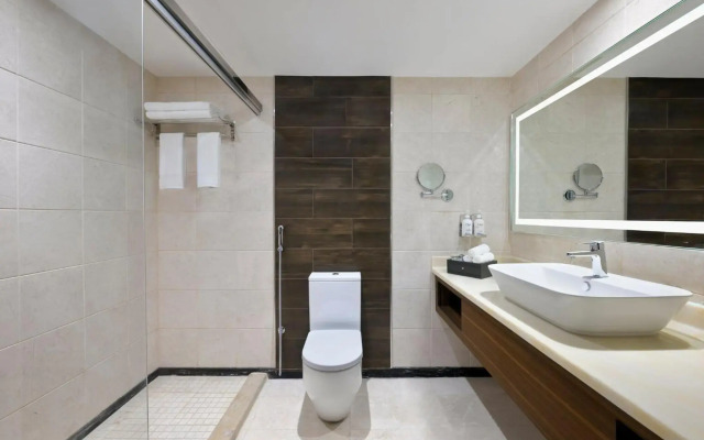 Holiday Inn Jeddah Corniche by IHG