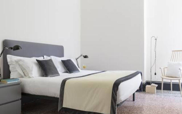 Garibaldi Suites Apartment