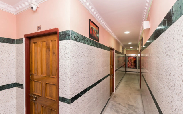 New Ashoka Hotel By OYO Rooms