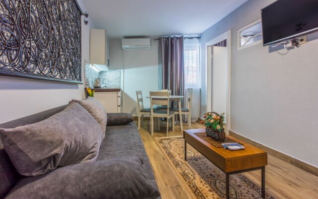 Apartments and Room ART