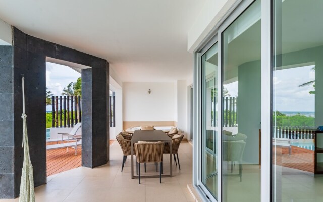 Z Casa Marea 2 Bedroom Condo by Redawning