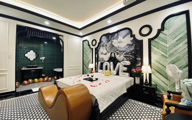 Love Luxury Hotel Vuon Lai