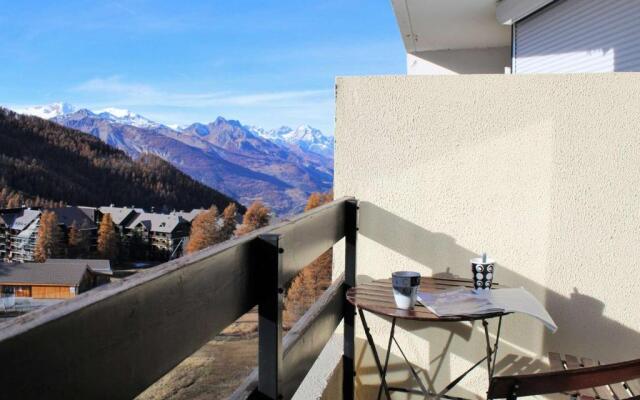 Appartement Risoul, 1 pièce, 4 personnes - FR-1-330-543