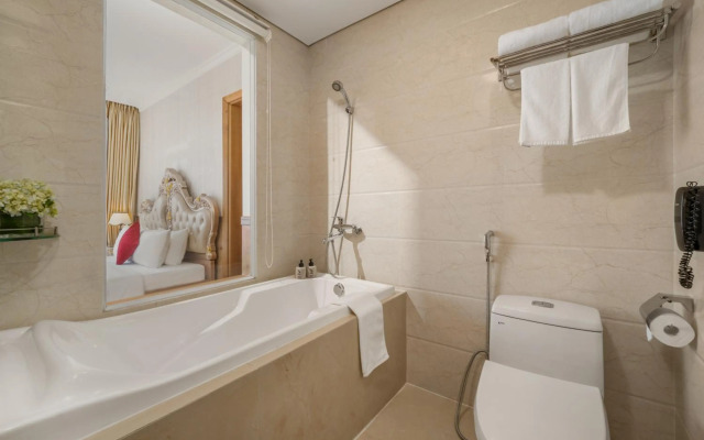 Serene Beach Hotel Danang
